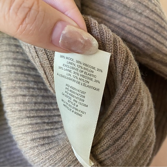 Aritzia babaton dumont ribbed turtleneck wool sweater tan - Picture 7 of 8